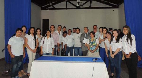 Encuentro de estudiantes de la carrera de turismo del IUF con Empresas locales