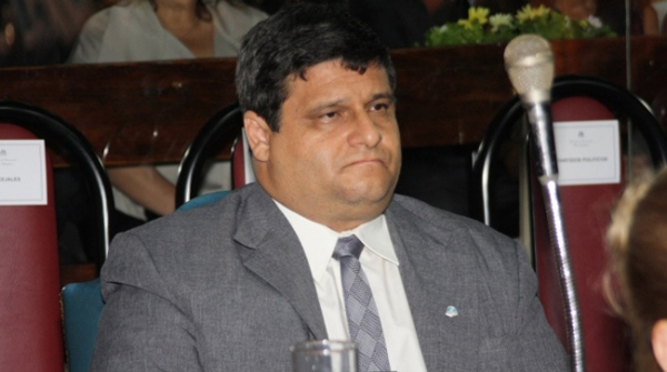 Zarza puso en duda la “salud mental” de Zarate