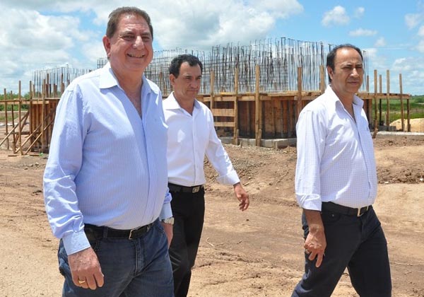 Miles de viviendas y un centenar de obras educativas se iniciaran en 2015