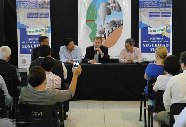 Variadas temáticas en Jornadas de Seguridad Vial Municipales