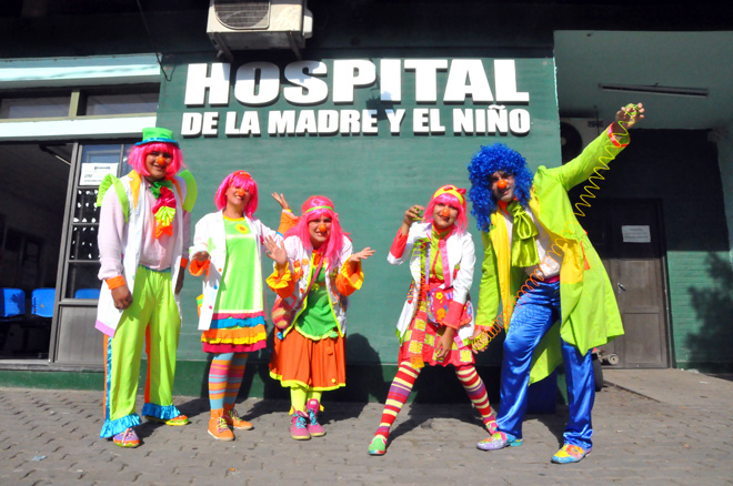 Payamédicos formoseños repartieron alegría en el Hospital de la Madre y el Niño