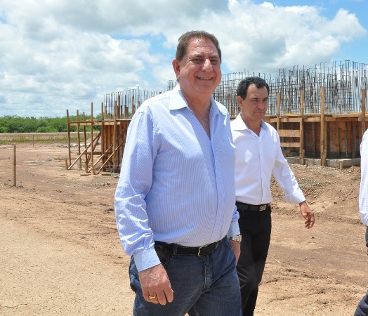 Jofre se refirió a la construcción de la planta depuradora de líquidos cloacales y a la nueva red