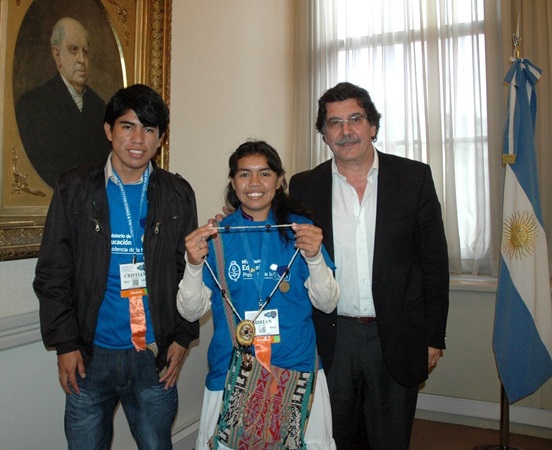 Estudiante wichí premiada: “Con mi experiencia siento la necesidad de motivar a otros”