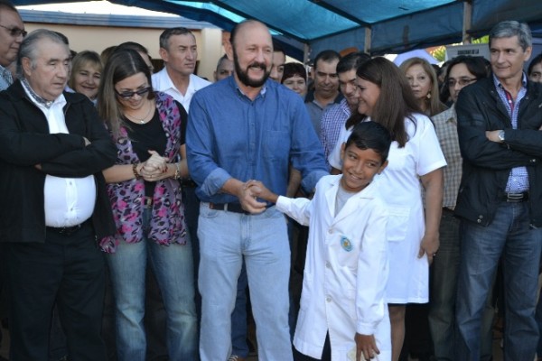 Masiva adhesión vecinal tuvo el operativo solidario en el barrio Antenor Gauna