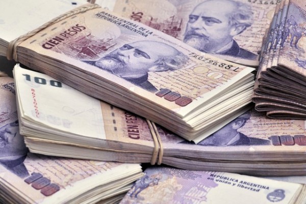 Trabajan para cancelar haberes  de enero a estales los días 30 y 31