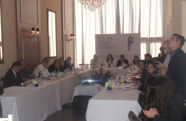 Formosa en asamblea del Consejo Federal de Turismo en Brasil