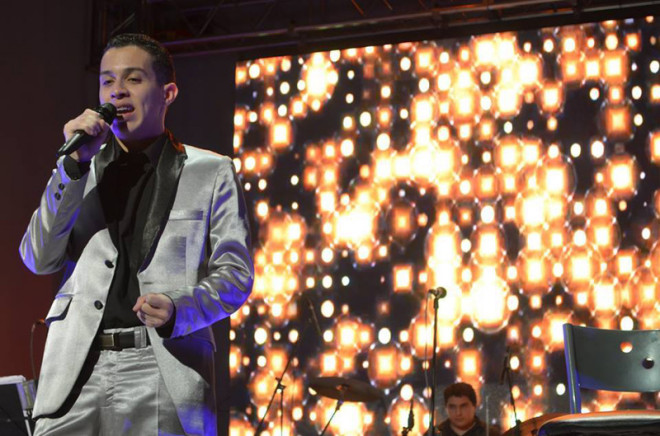 Gastón Natán Acuña presentó su disco Vivir mi sueño