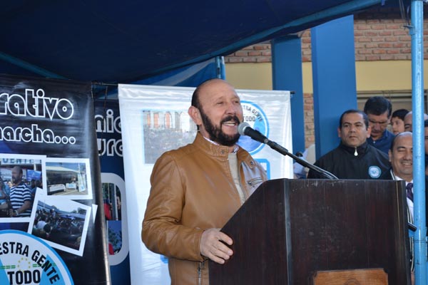 Insfrán instó a optar por el modelo que contiene a todos