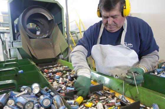Advierten sobre necesidad de contar con planta de reciclado de pilas