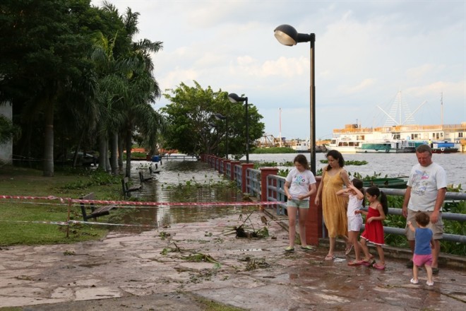Crecida Rio Paraguay - Costanera