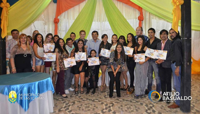 Lomitas: concretan entrega de premios y reconocimientos por el Carnaval 2016