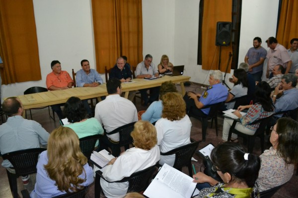 “Por nuestra gente, todo” beneficia a vecinos del Vial