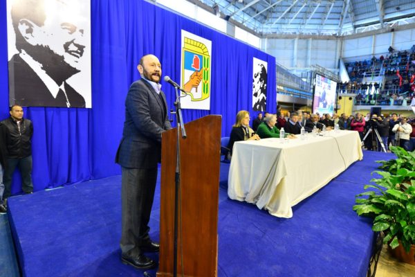Insfrán convocó a la reconstrucción del justicialismo a partir de la unidad