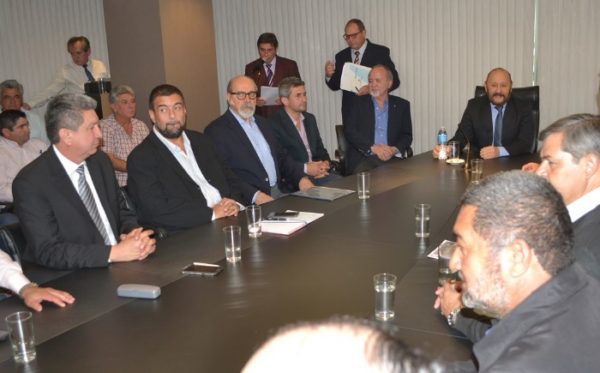 Ibáñez no “quiero ser pájaro de mal agüero”, pero cifras de Nación son “difíciles de cumplir”