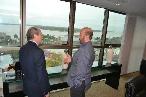 Insfrán con embajador de la OEA y el titular del STJ