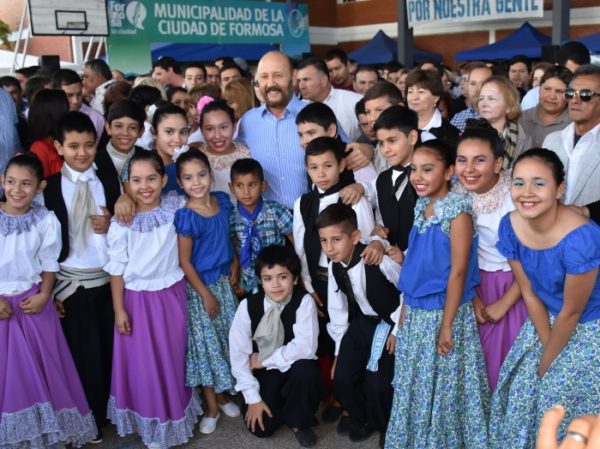 Insfrán dijo que los jóvenes defienden el presente para tener un buen futuro