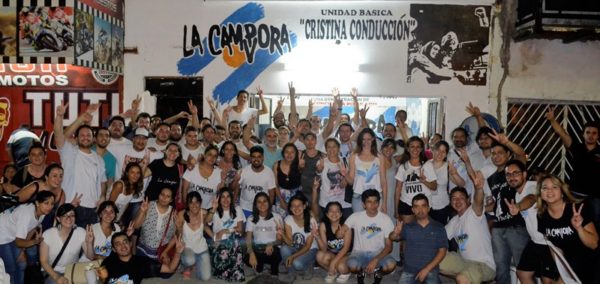 Con fuertes críticas al gobierno de Macri La Cámpora inauguró su sede y llamo a la gente a organizarse