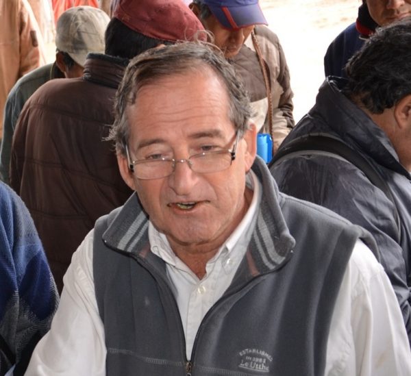 Vizcaíno pidió al PAMI que informe como atiende a afiliados en el interior