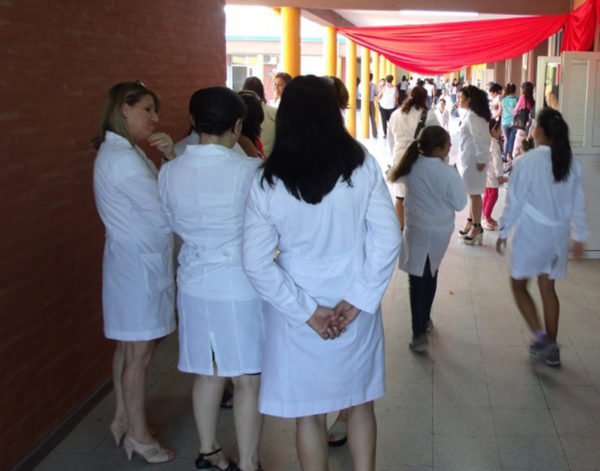 Insfrán lanza el ciclo lectivo desde Pirané