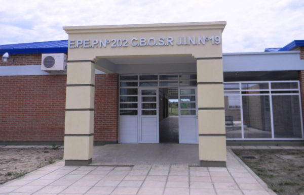 Por las lluvias posponen inauguraciones de escuelas