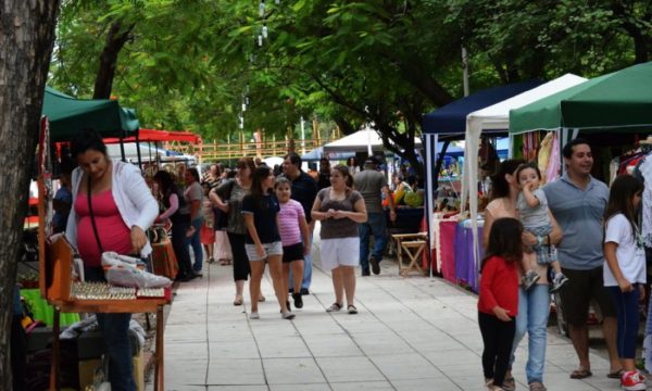 Se inicia este sábado la tradicional feria artesanal en la Plaza San Martín