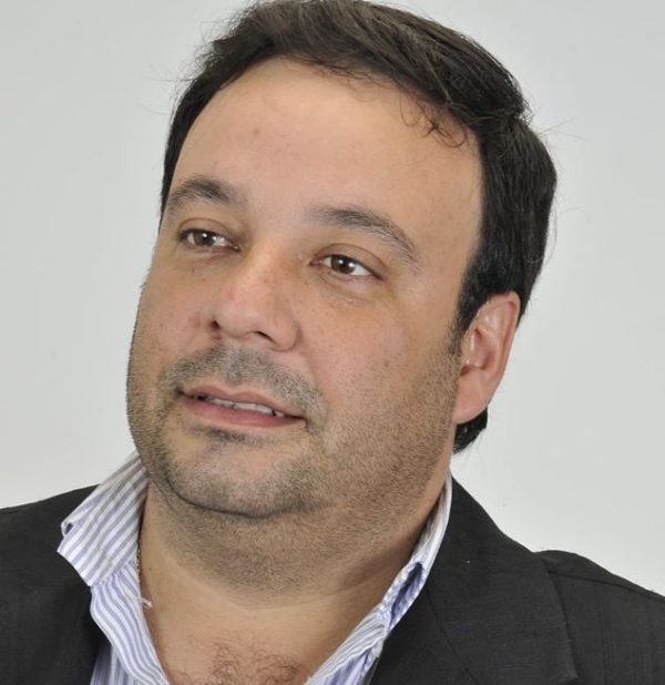 El dirigente radical Carlos Ortega señalo a algunos de sus correligionarios con añoranzas golpistas