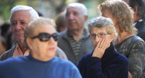 El 38% de los adultos mayores asegura que sus ingresos no les alcanzan para vivir