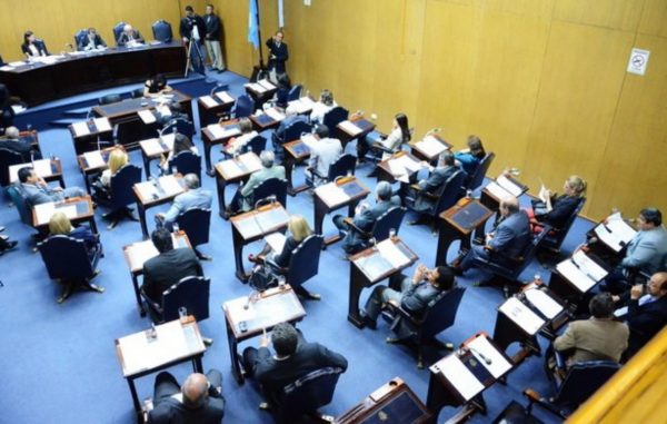 Diputados declaran el 31 de octubre como el “Día de las iglesias evangélicas”