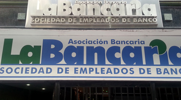 Este lunes no habrá atención bancaria en todo el país
