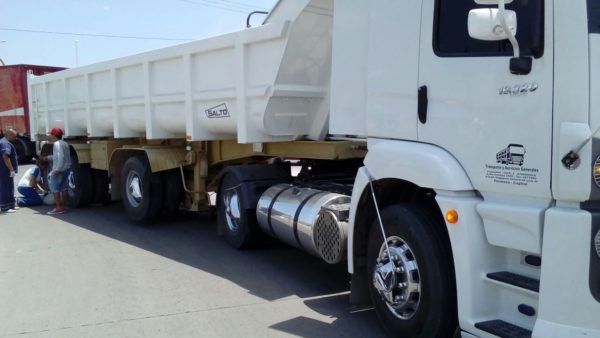 Joven ciclista perdió la vida bajo las ruedas de un camión