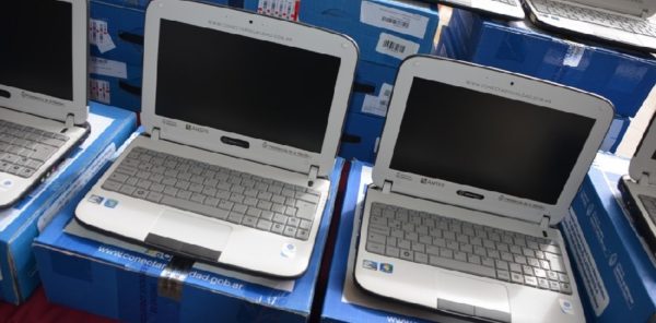 De las 12 mil netbooks esperadas por escolares, Nación solo remitió 400