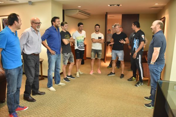 Insfrán recibió a los mejores jugadores del pádel mundial