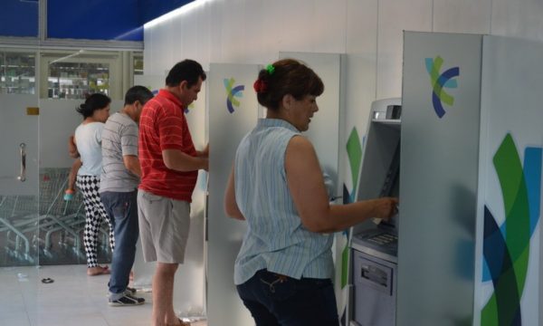 27 y 28 pagaran haberes de febrero a estatales, incluida la ayuda escolar