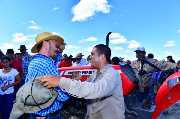 Insfrán presidió dinámica productiva reveladora de la “transformación rural”