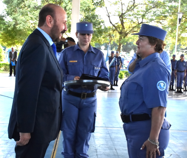 El gobernador Insfrán ascendió a comisario general a Silvia Van Dyk