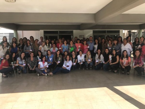 Marcelo Ugelli, homenajeó a las mujeres del IPV