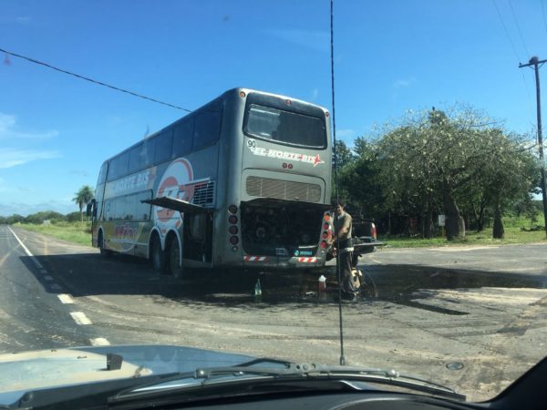 Rechazo pretensiones de subir un 99% la tarifas y renovación de permisos de Godoy