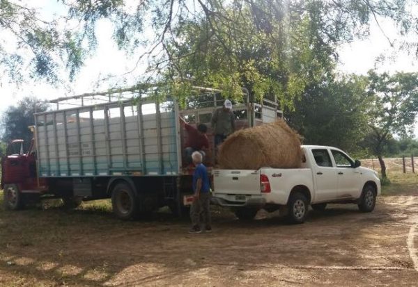Asistencia a productores afectados por inundaciones