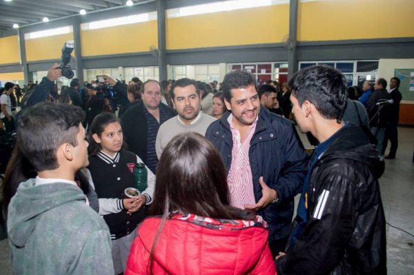 Lanzaron «Ser Líder», una beca de formación política para jóvenes
