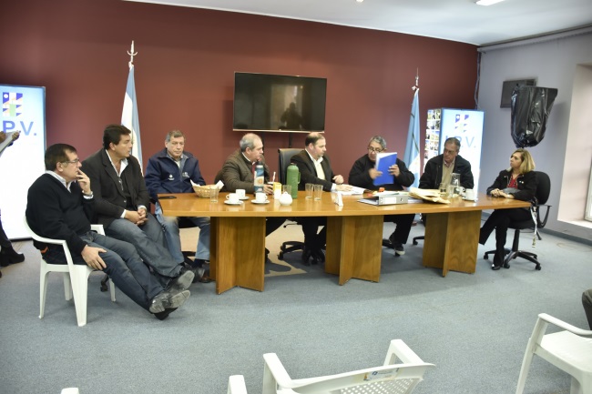 Apertura de ofertas para pavimentación y enripiado en zona norte de la ciudad