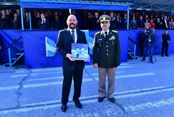 Insfrán presidió el acto por los 80 años de la creación de Gendarmería Nacional