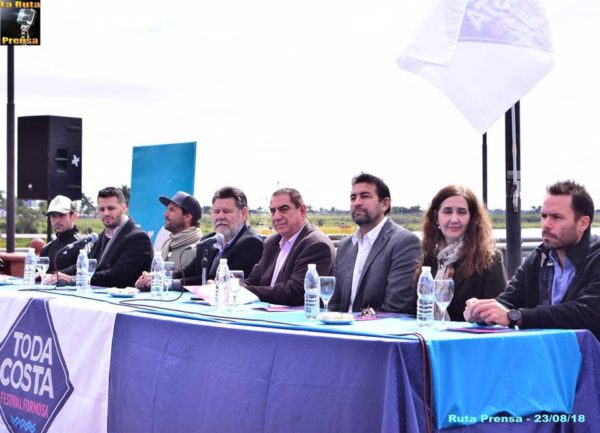 Lanzamiento de A Toda Costa