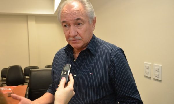 Zanín ve “imposible cumplir” el Presupuesto nacional ´19