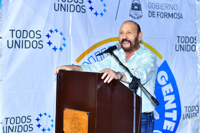 «Entre todos vamos a superar esta difícil situación del país»; dijo Insfrán en Naineck