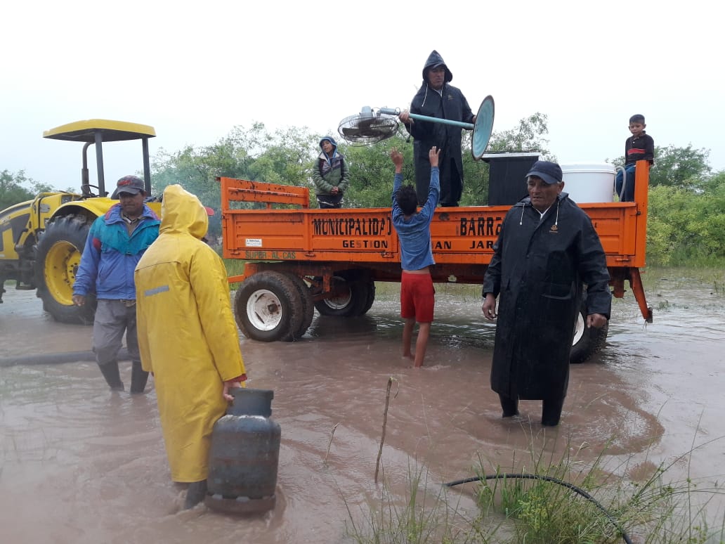 Ibarreta afectada por las intensas lluvias con anegamientos y evacuaciones