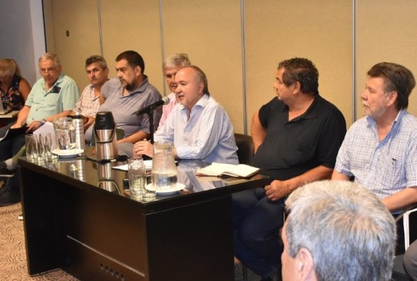 “Por nuestra gente, todo” en General Belgrano y Tacaaglé