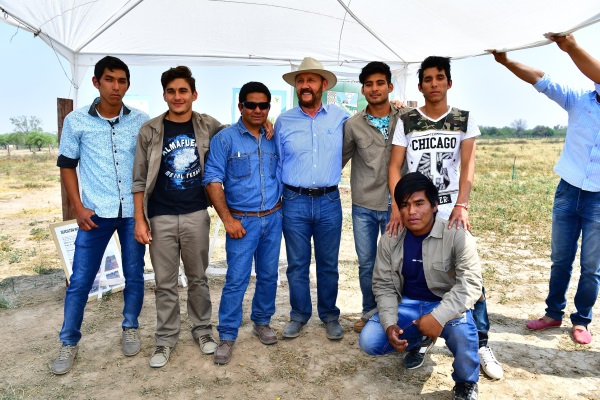 Insfrán preside desde este martes tres maratónicas jornadas en el extremo oeste