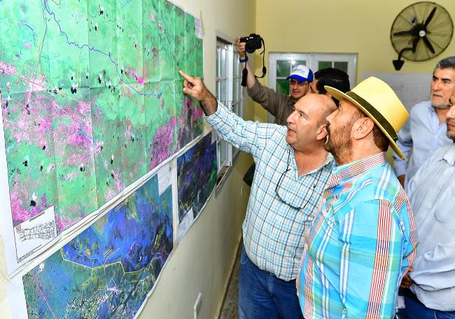 Insfrán pidió defender cada metro de las comarcas jurisdiccionales del Pilcomayo