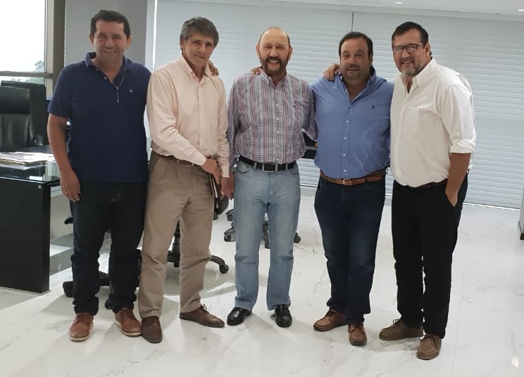 Insfrán recibió a dirigentes de partidos aliados