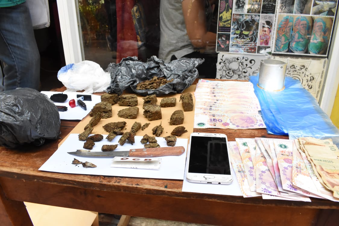 Preso por vender drogas